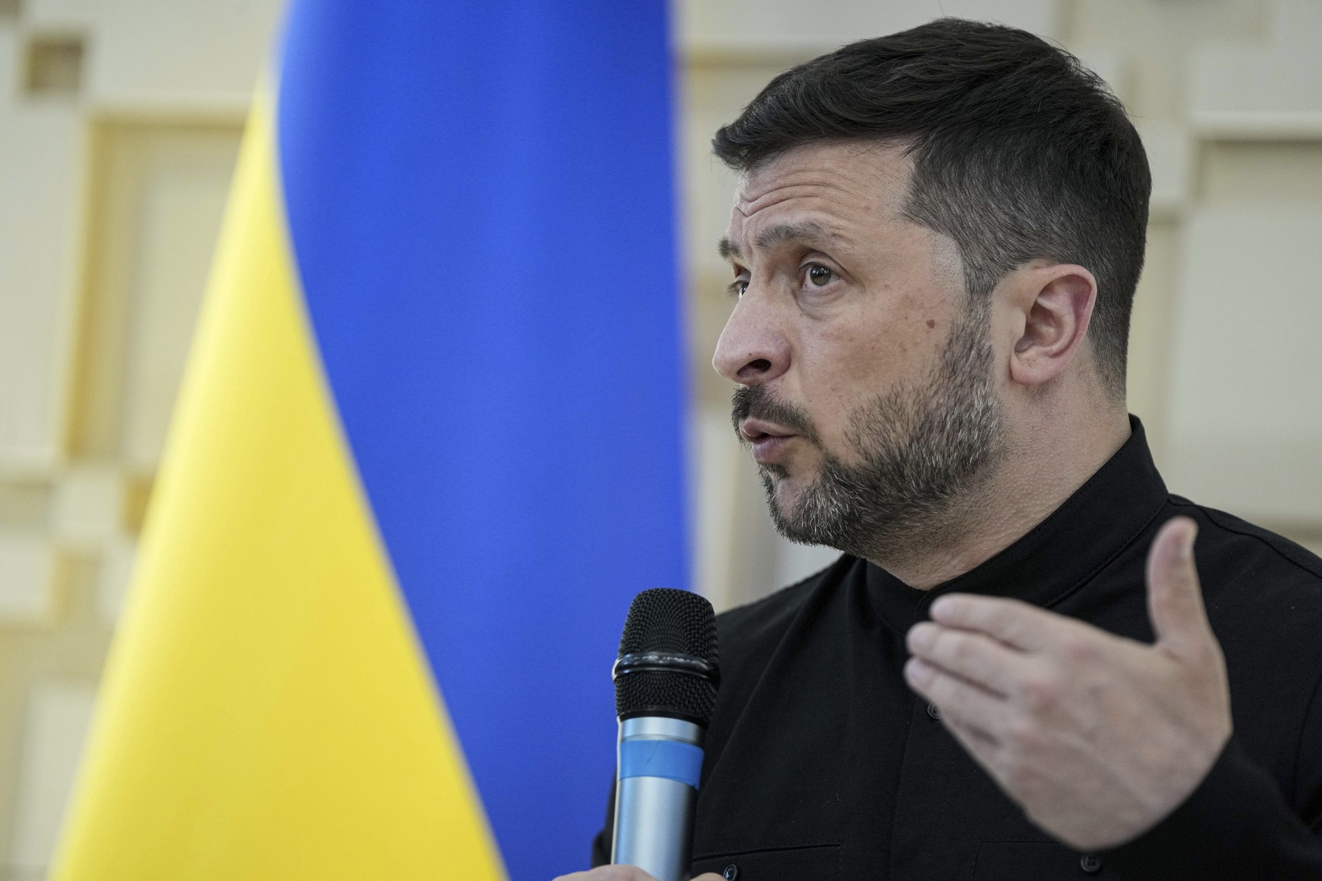 Зеленский: Участники переговоров обменялись документами об урегулировании