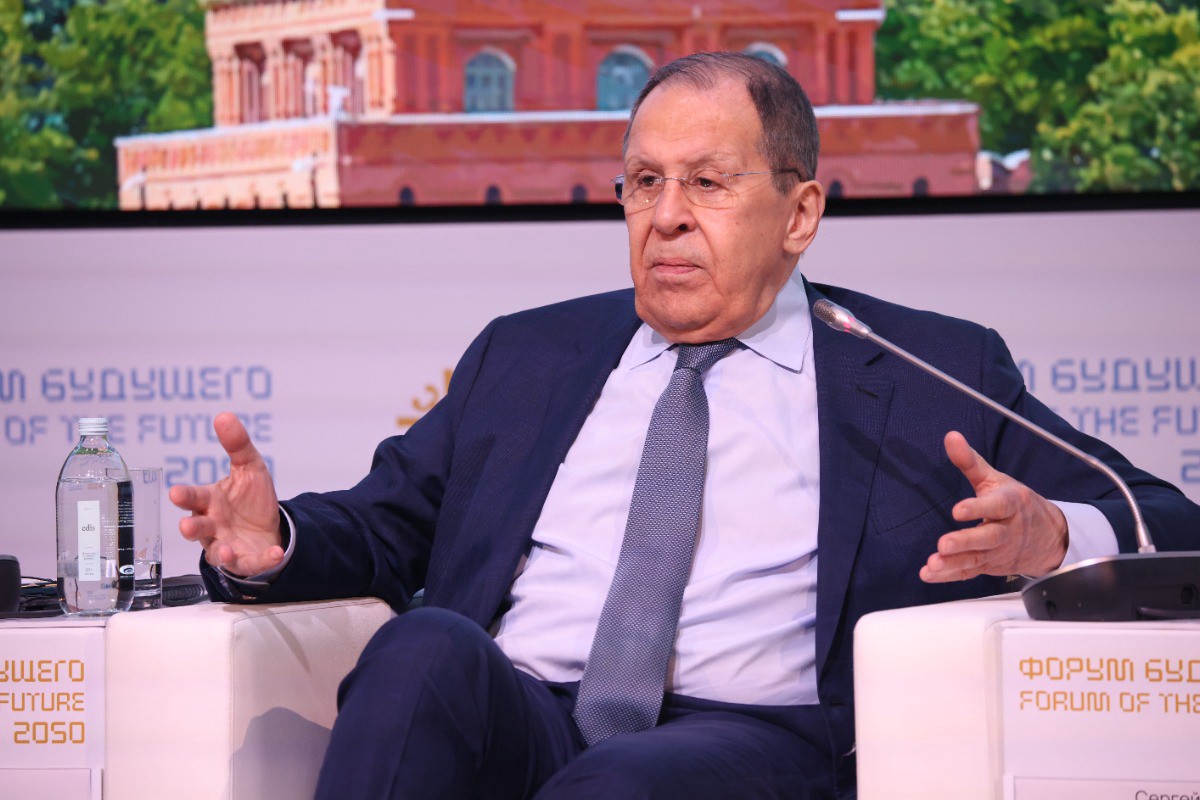 Лавров: США начали колебаться при обсуждении Украины