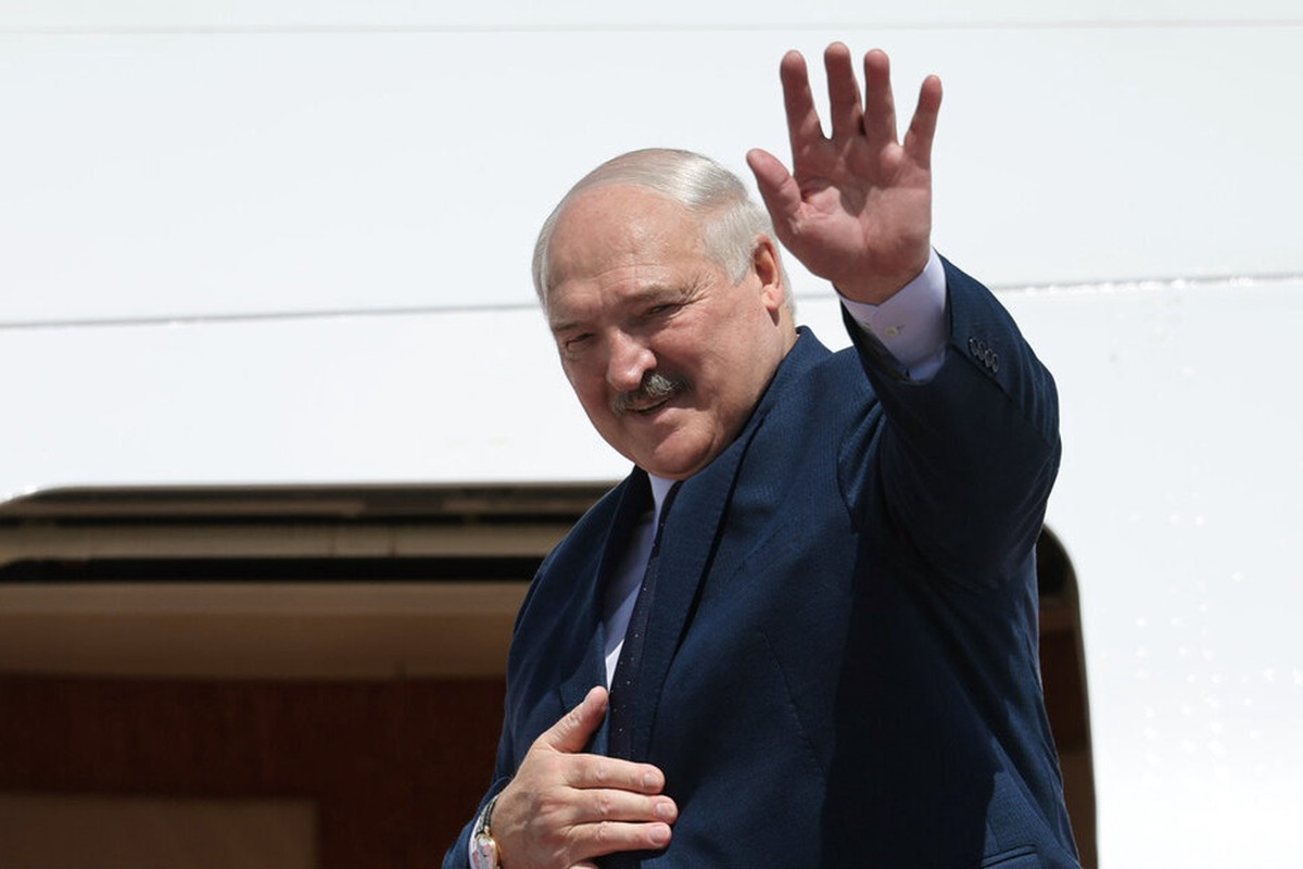 Лукашенко прибыл в Россию для встречи с Путиным
