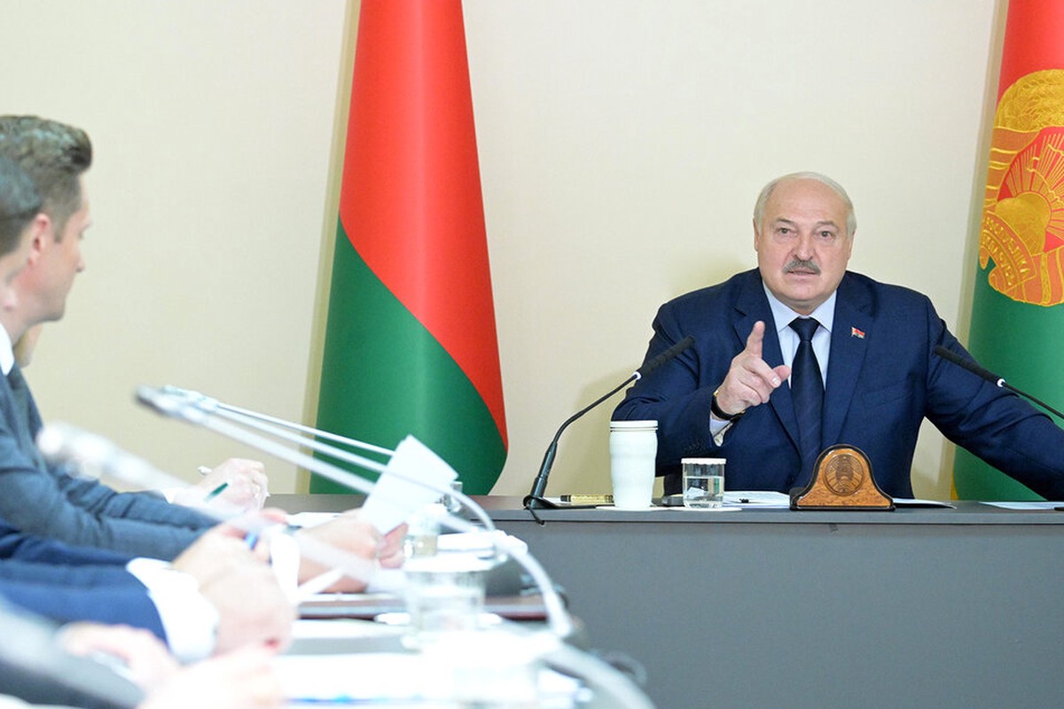 Лукашенко заявил, что «брюссельско-вашингтонская авантюра» пришла на смену ялтинскому миру