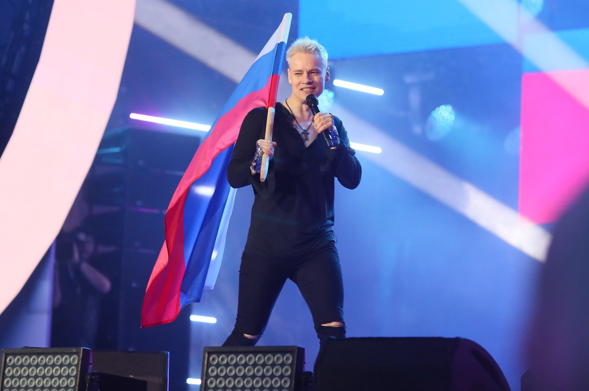 Соседов объяснил, почему идея петь песни SHAMAN в школах является провальной