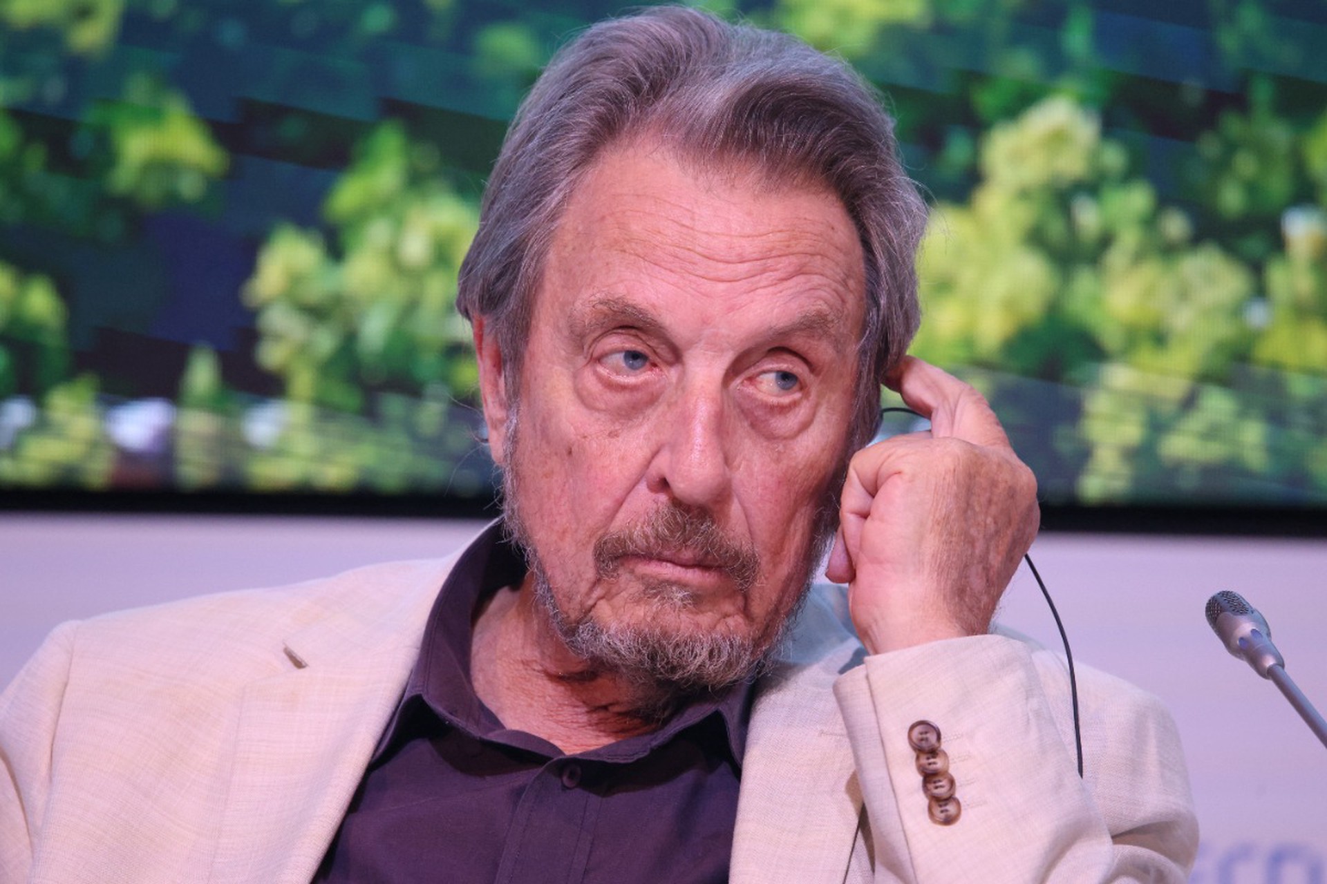 «Безумие»: отец Маска высказался о ложном восприятии России на Западе