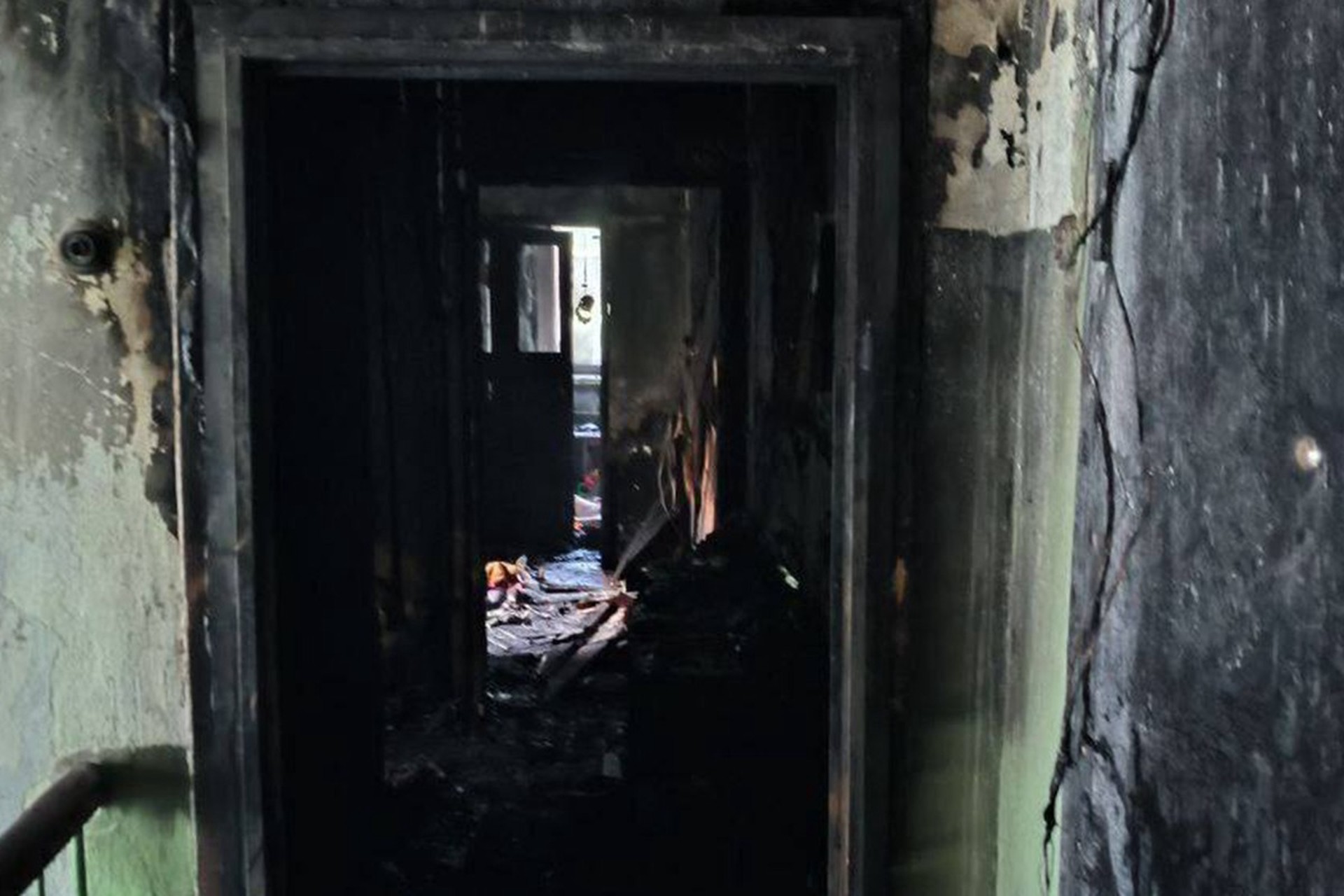 Пять человек погибли при пожаре в Королеве