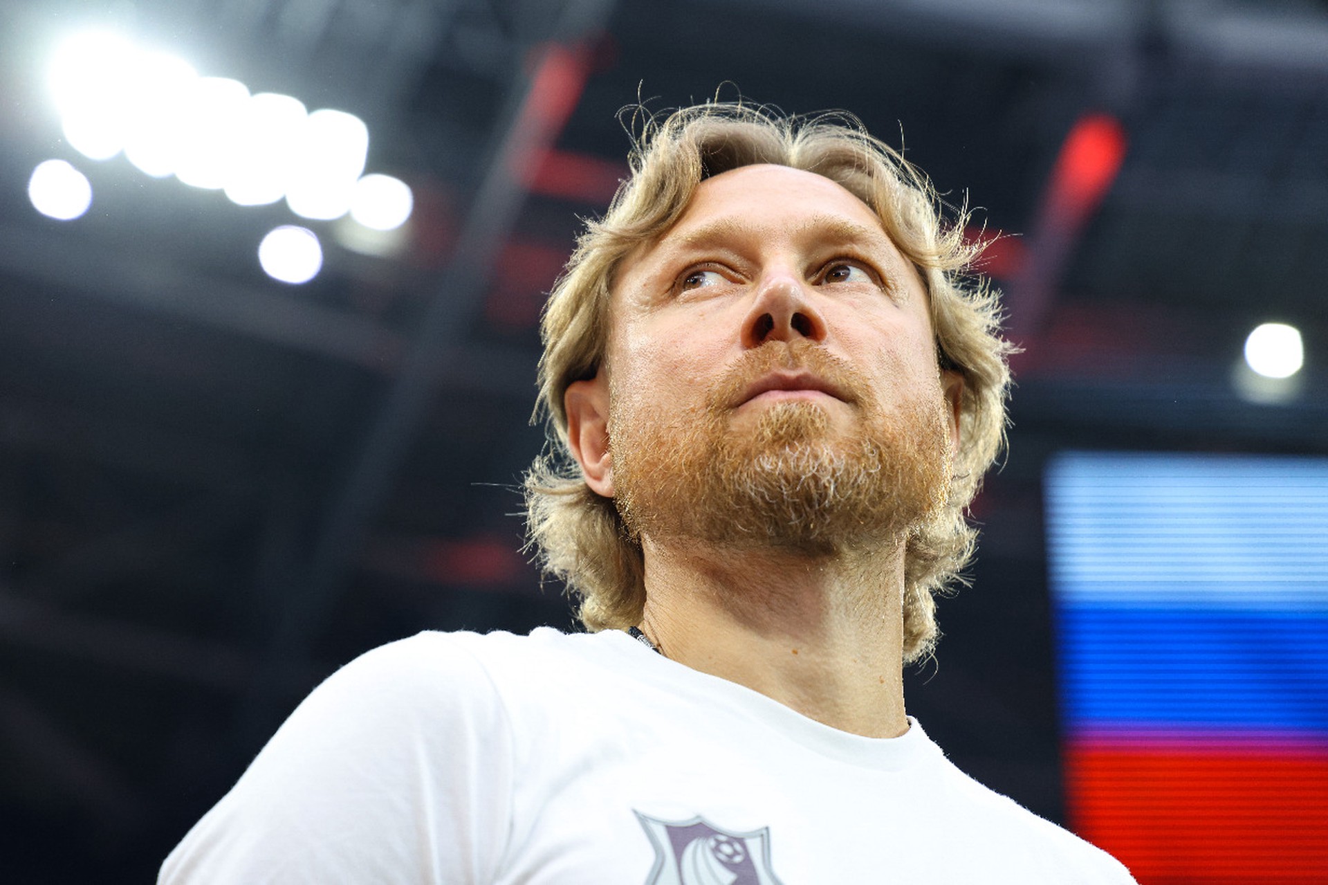 Спортивные скандалы недели: Карпин поссорился с «Матч ТВ», уголовное дело за взятку, футболисты-лудоманы
