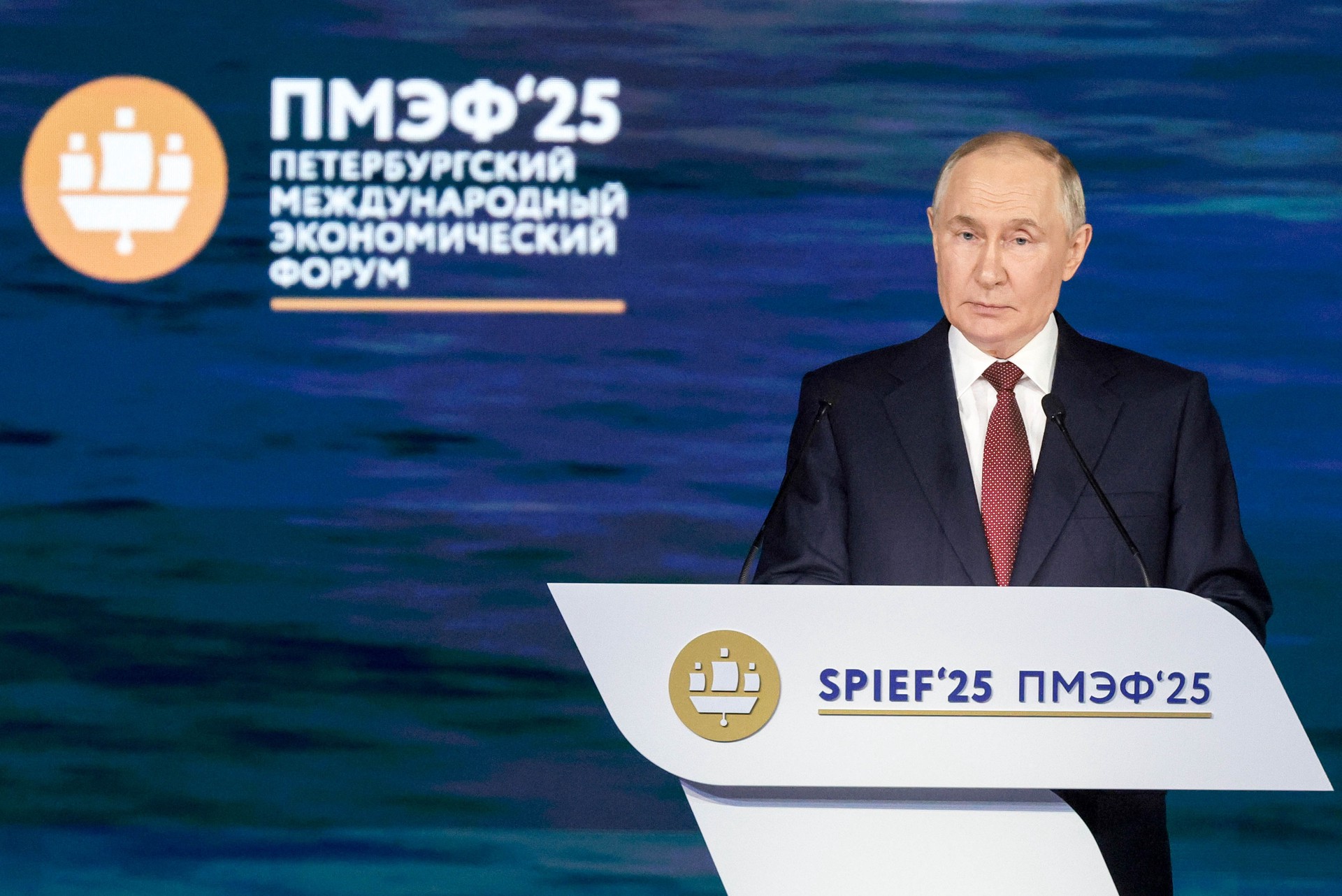 Путин рассказал о росте ВВП России