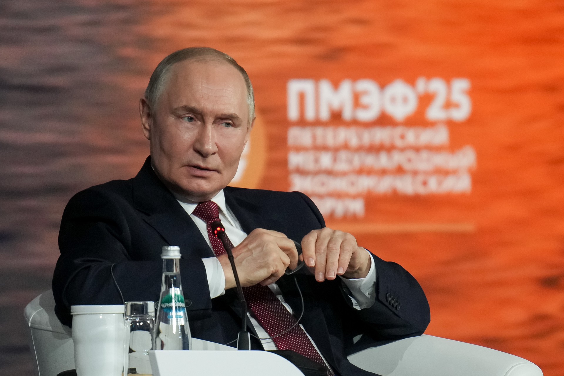 Путин: Большинство украинцев хотят дружить с Россией