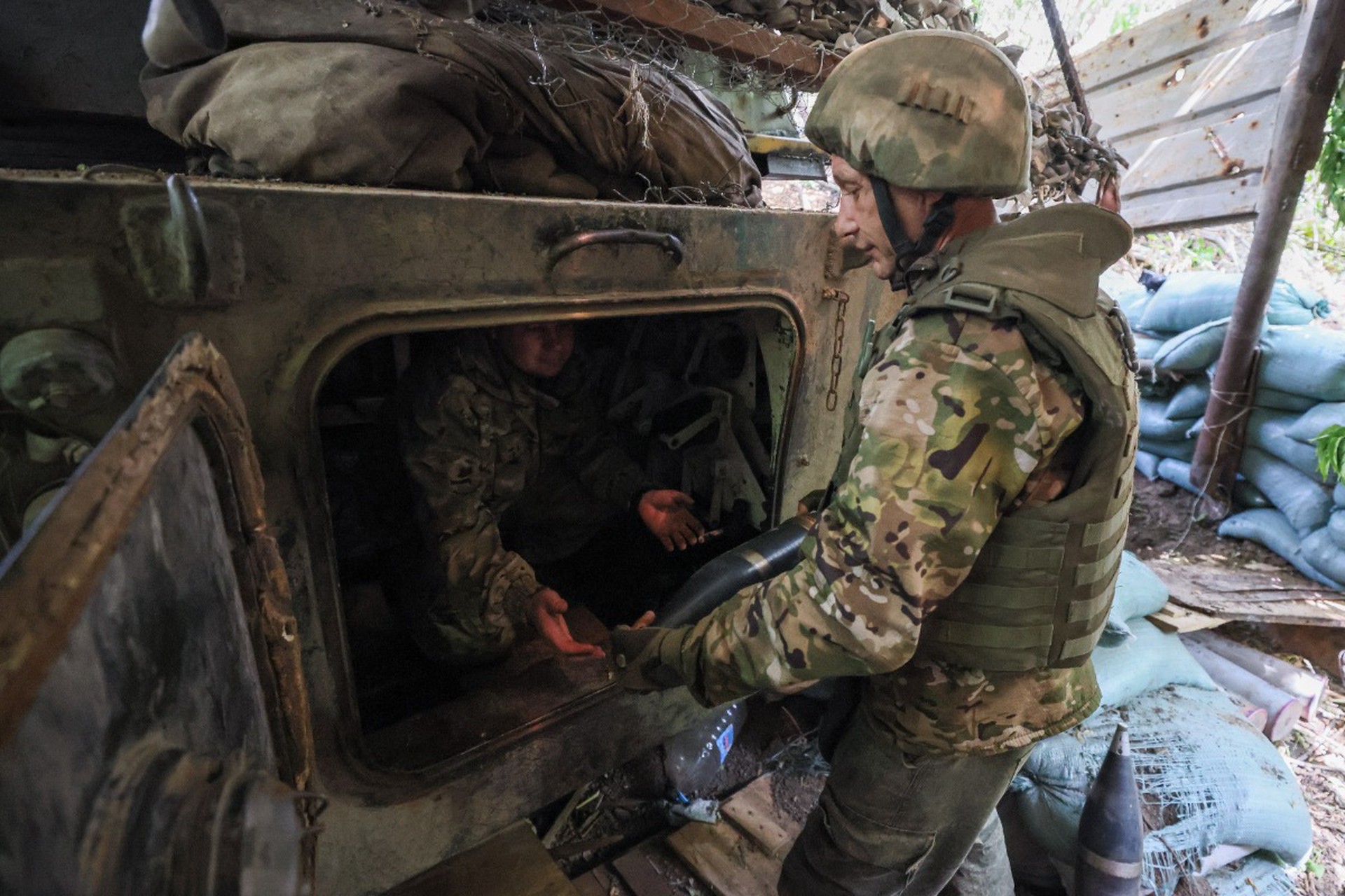 Военные ВС России в Ялте уничтожили наемников в ножевом бою