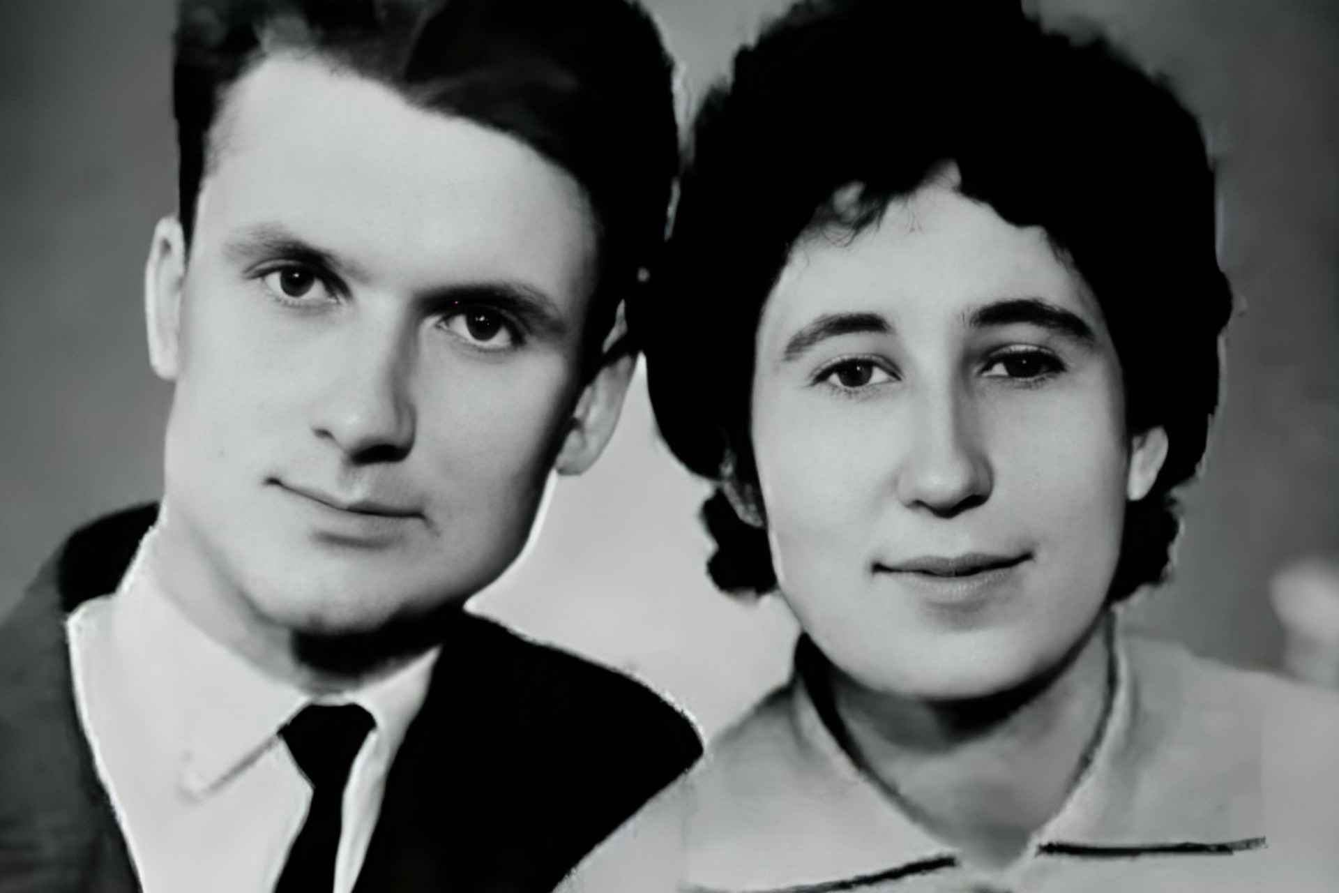 Жизнь с чудовищем: как жены самых жестоких маньяков годами ничего не замечали
