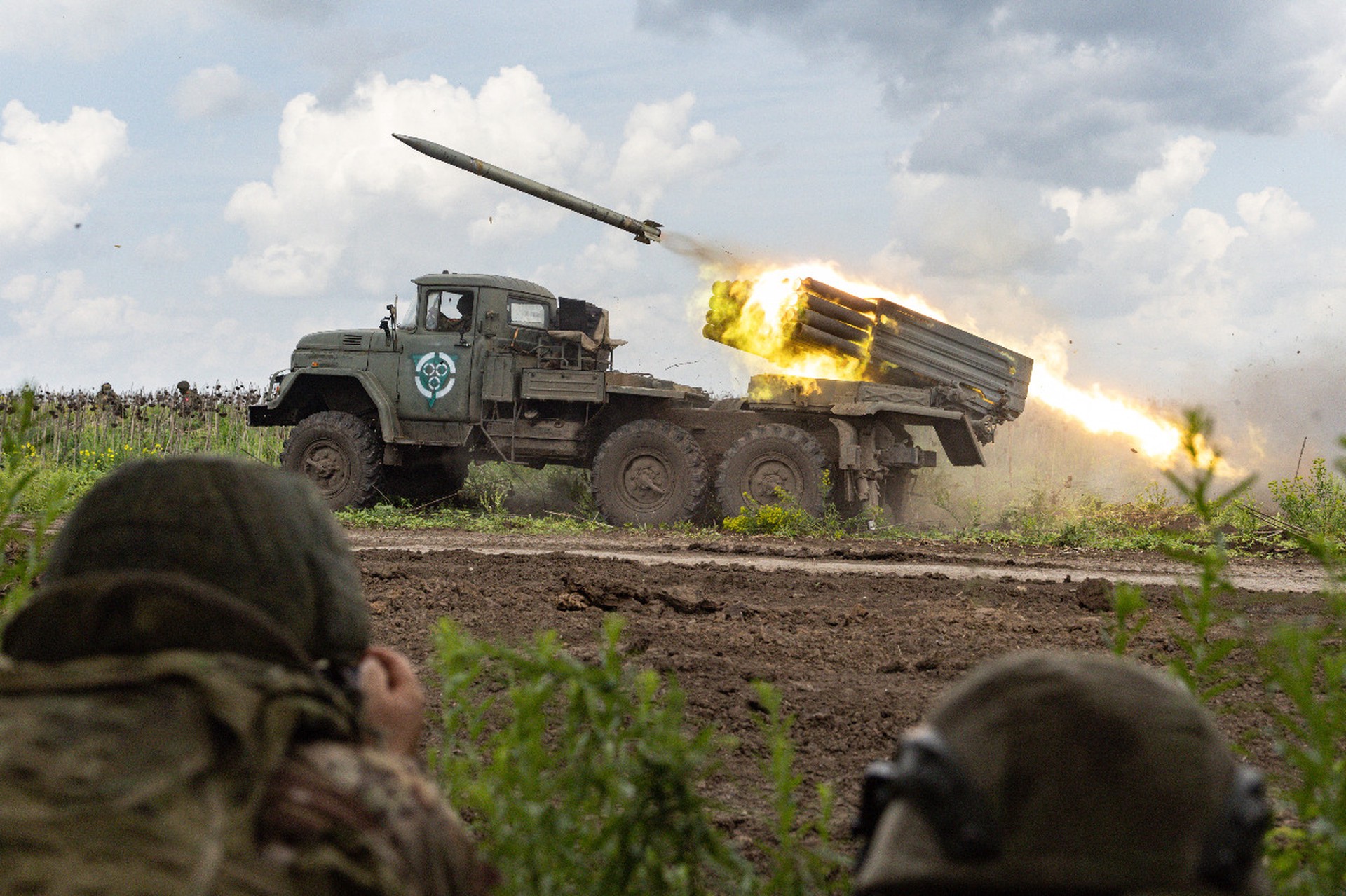 Военный эксперт: Продвижение ВС РФ под Днепропетровском разорвет группировку ВСУ пополам