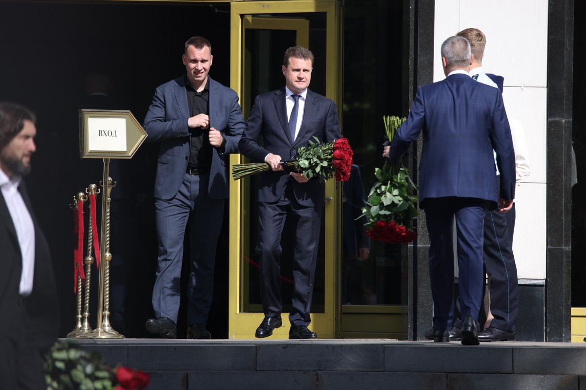 Песков: Каждый сам решал, посетить ли прощание со Старовойтом