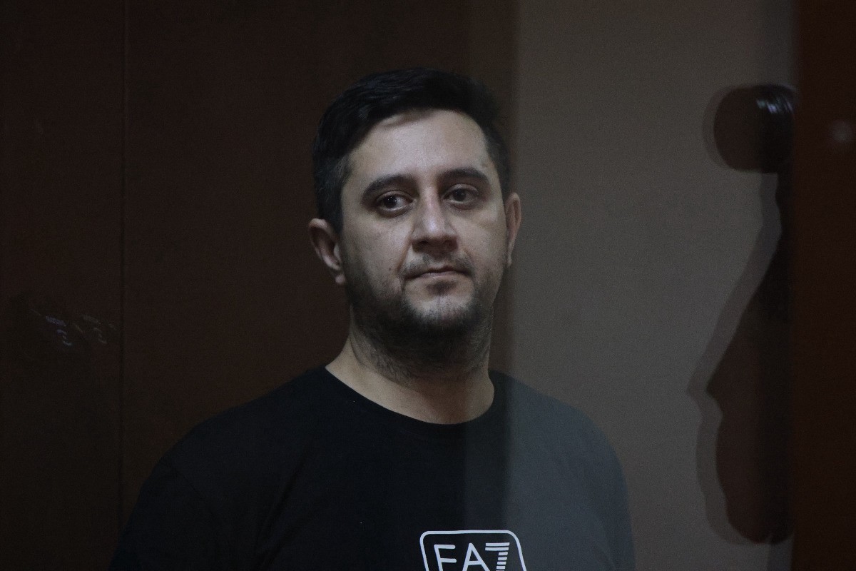 Суд на полгода продлил арест блогеру Щепихину*