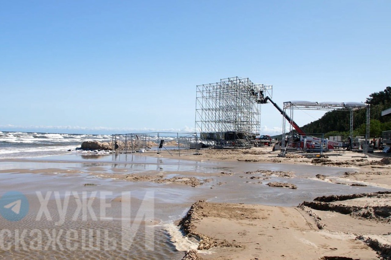 «Зато денег собрал»: «устроившего свинство» в Латвии Меладзе высмеяли в Сети