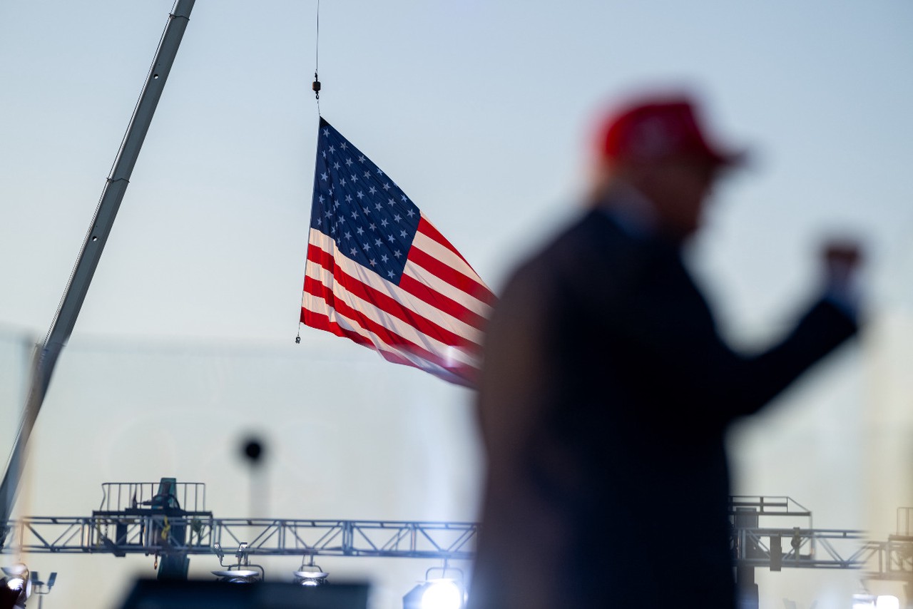 Что пишут иноСМИ 7 июля: угрозы Трампа БРИКС, партия Илона Маска, удары Израиля по Йемену и Ливану