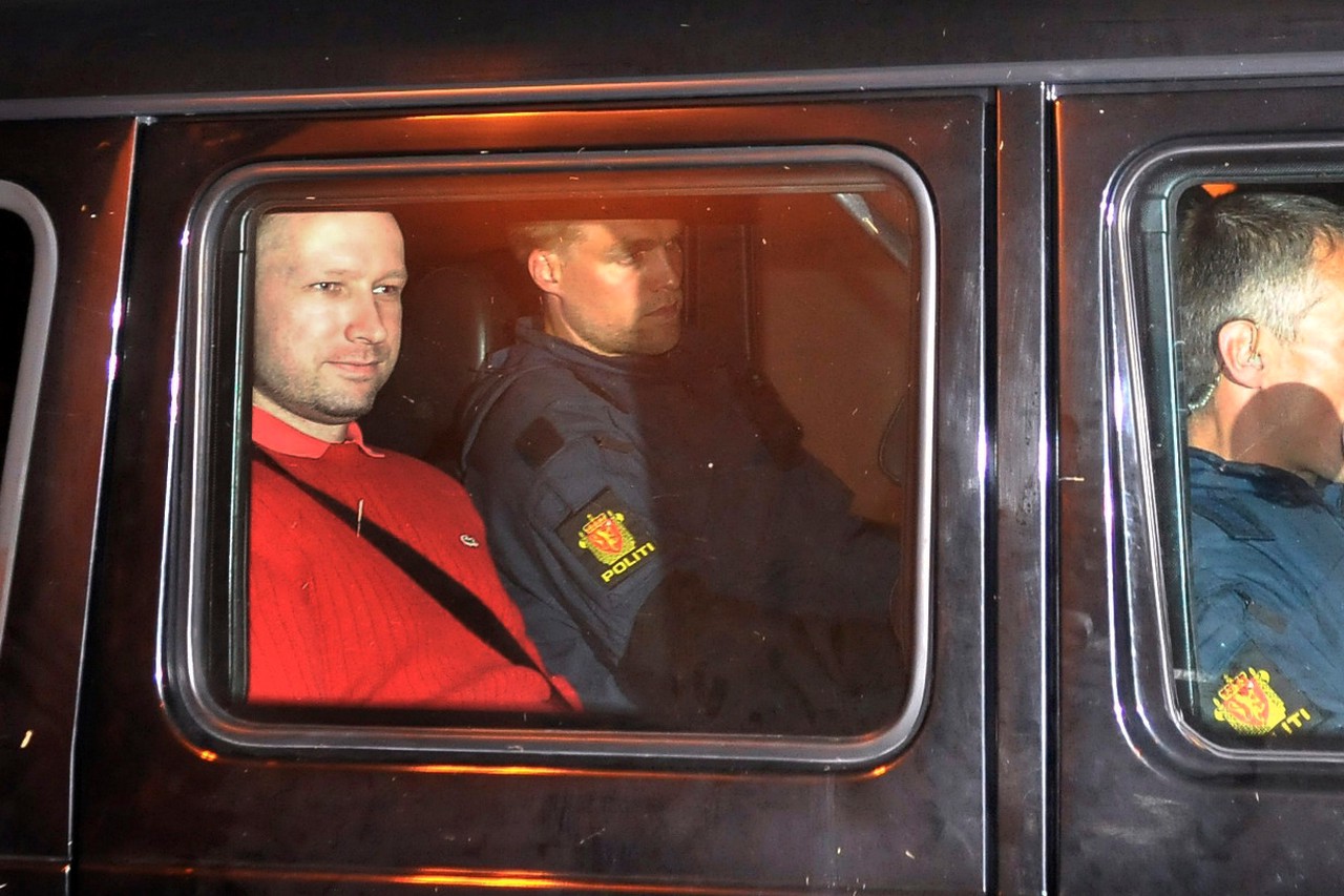 Теракты в Норвегии 22 июля, которые потрясли страну и мир. Что о них известно спустя 14 лет