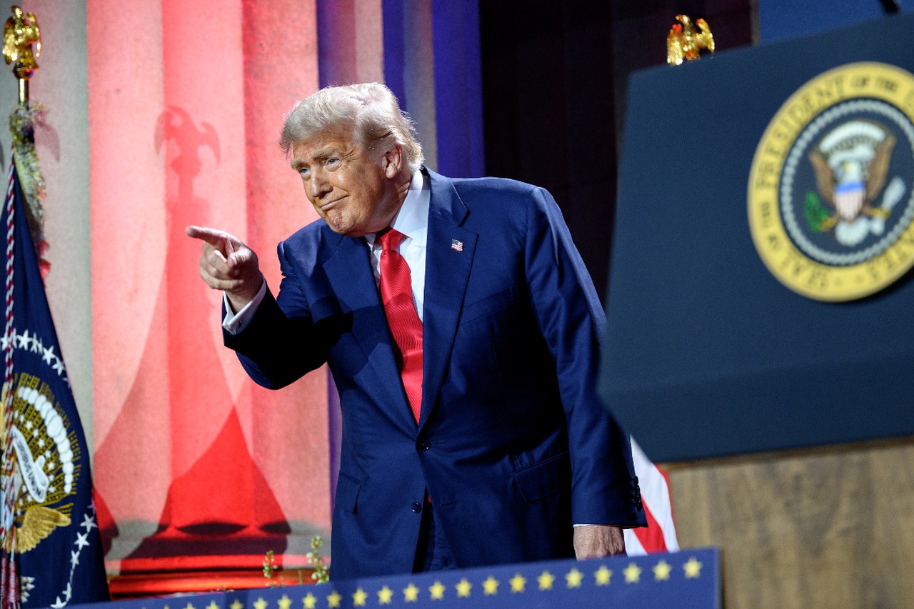 Случайно выбрали антихриста? Трамп одной картинкой опозорился на весь мир – реакция СМИ и сторонников