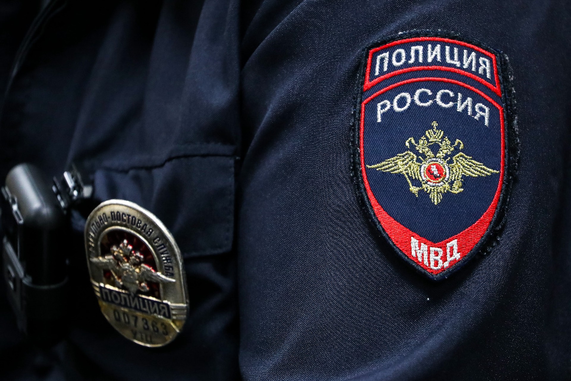Мужчина убил жену на глазах у маленького ребенка в Колпине
