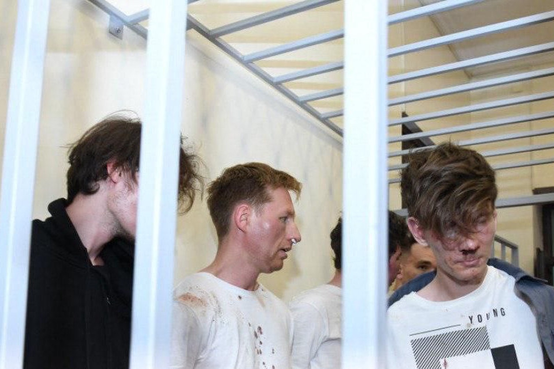 Мать одного из арестованных в Баку рассказала об условиях его содержания