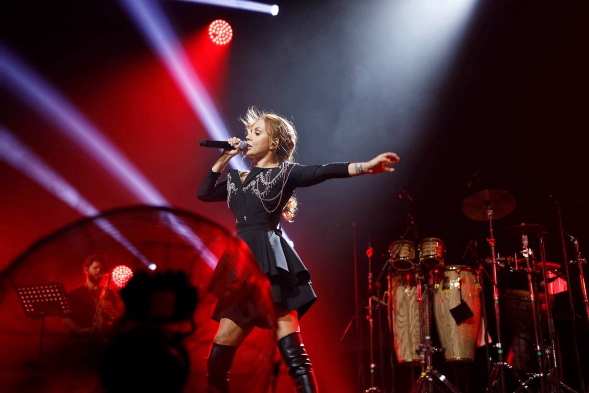 МакSим рассказала о жизни на вокзале в начале карьеры