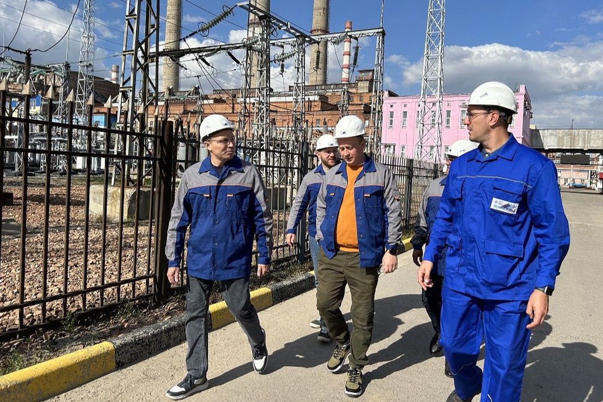 Казахстан начал строить одну из трех ТЭЦ без участия России