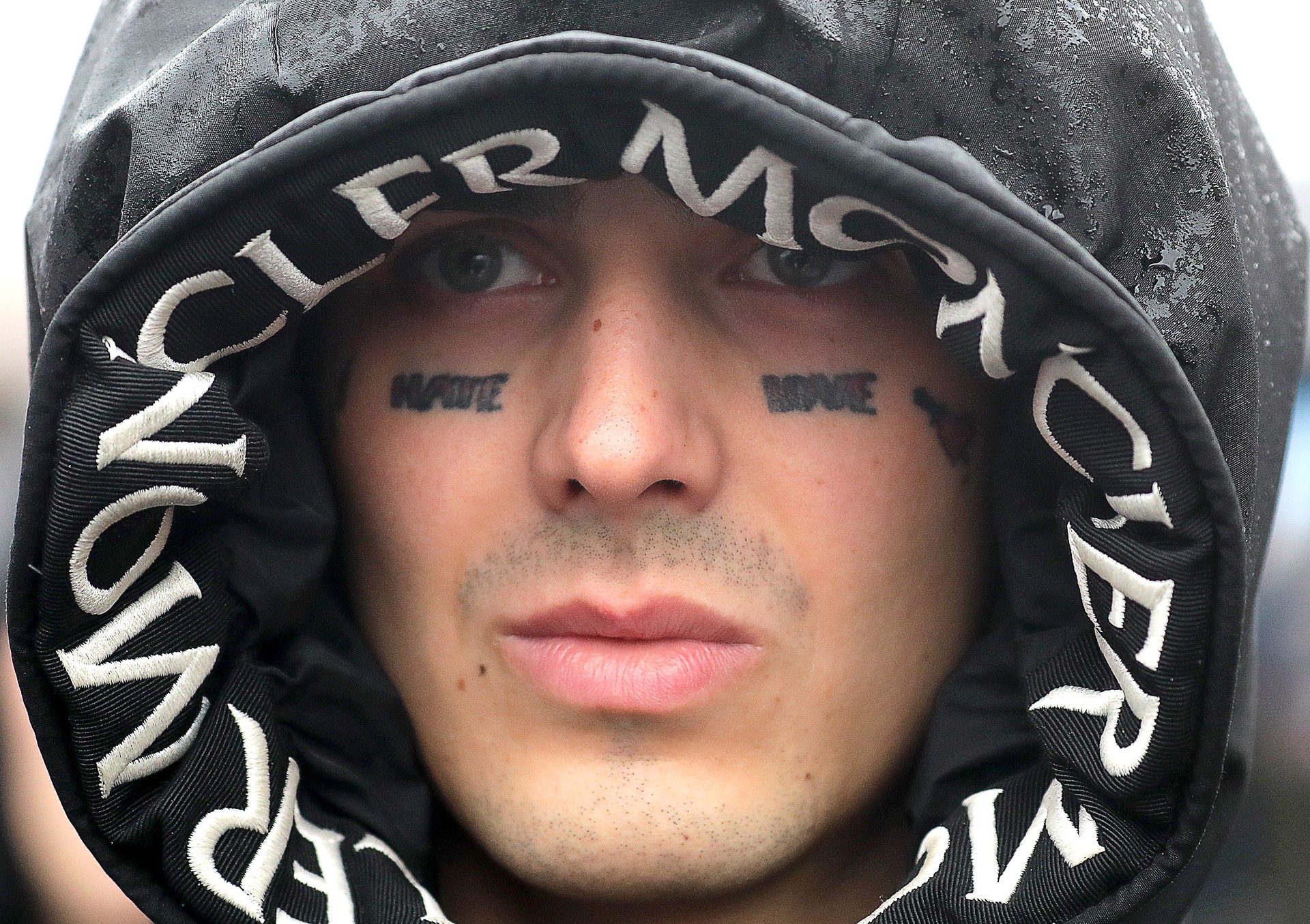 «Зов народа» призвал запретить продажу товаров с изображением Face* на маркетплейсах