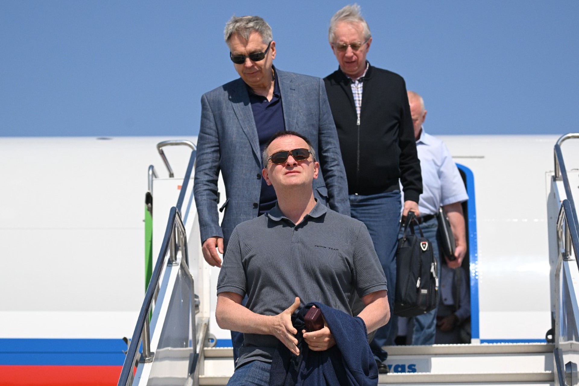Мединский отреагировал на планы Киева добиться встречи Путина и Зеленского