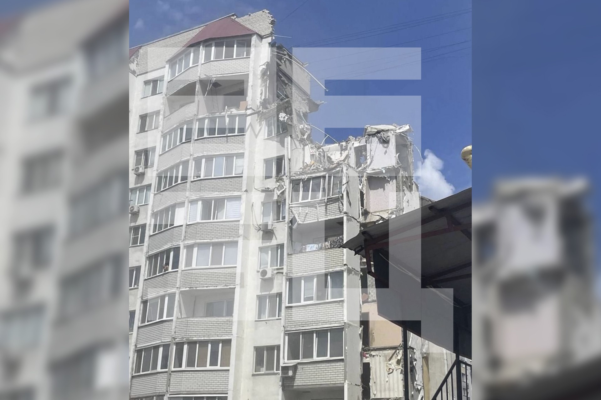 «Нас аж подкинуло»: очевидцы рассказали о взрыве в саратовской многоэтажке