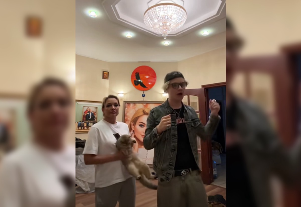Поклонники Татьяны Булановой потребовали взять сына артистки на подтанцовку