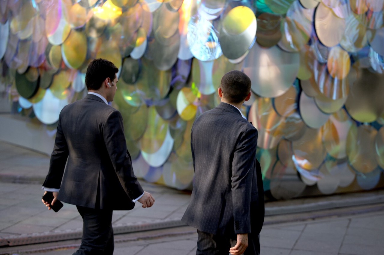 Куда вложить деньги в конце 2025 года: обзор инструментов для сохранения и приумножения капитала