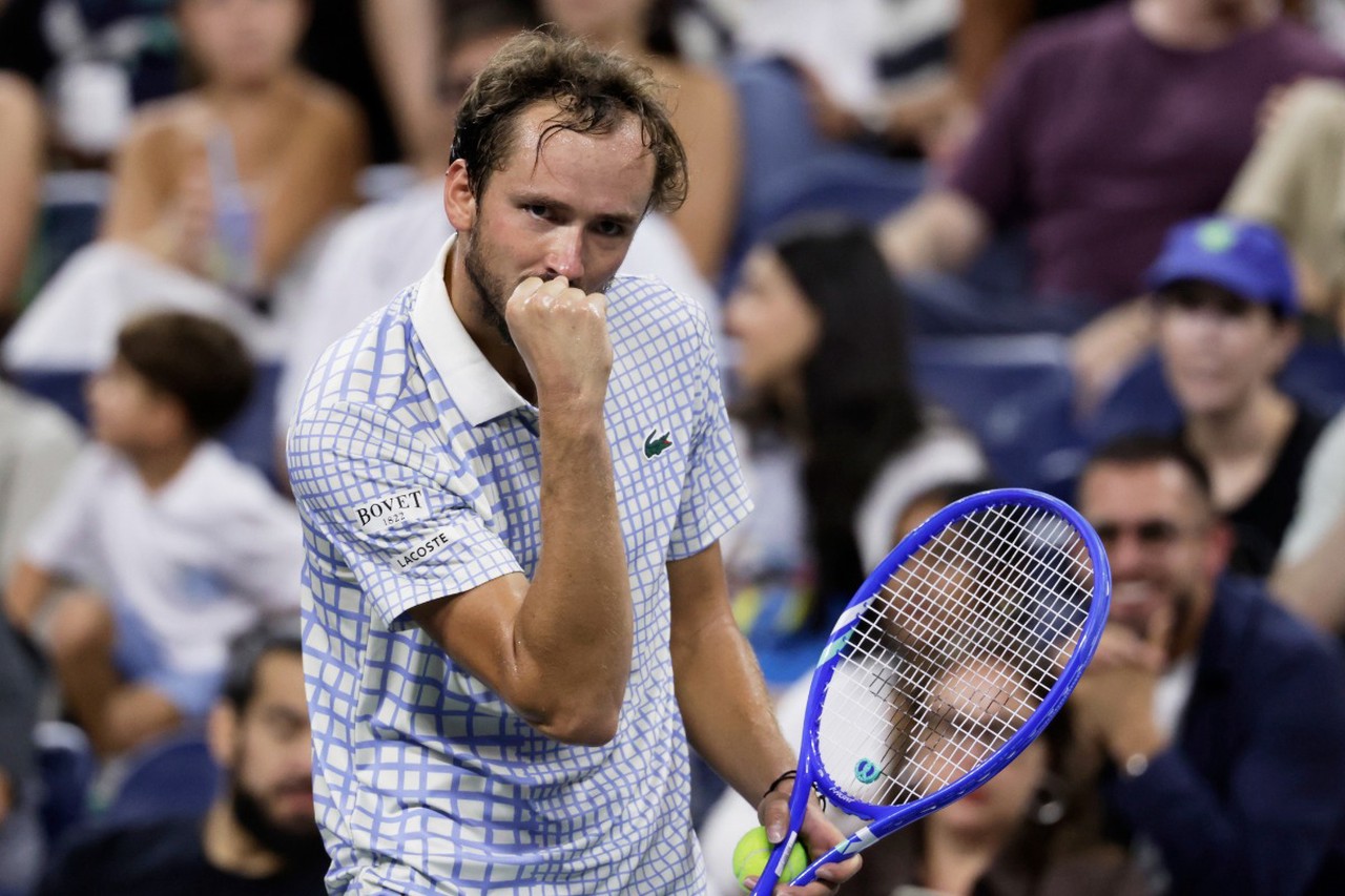Почему Даниил Медведев закатил истерику на US Open