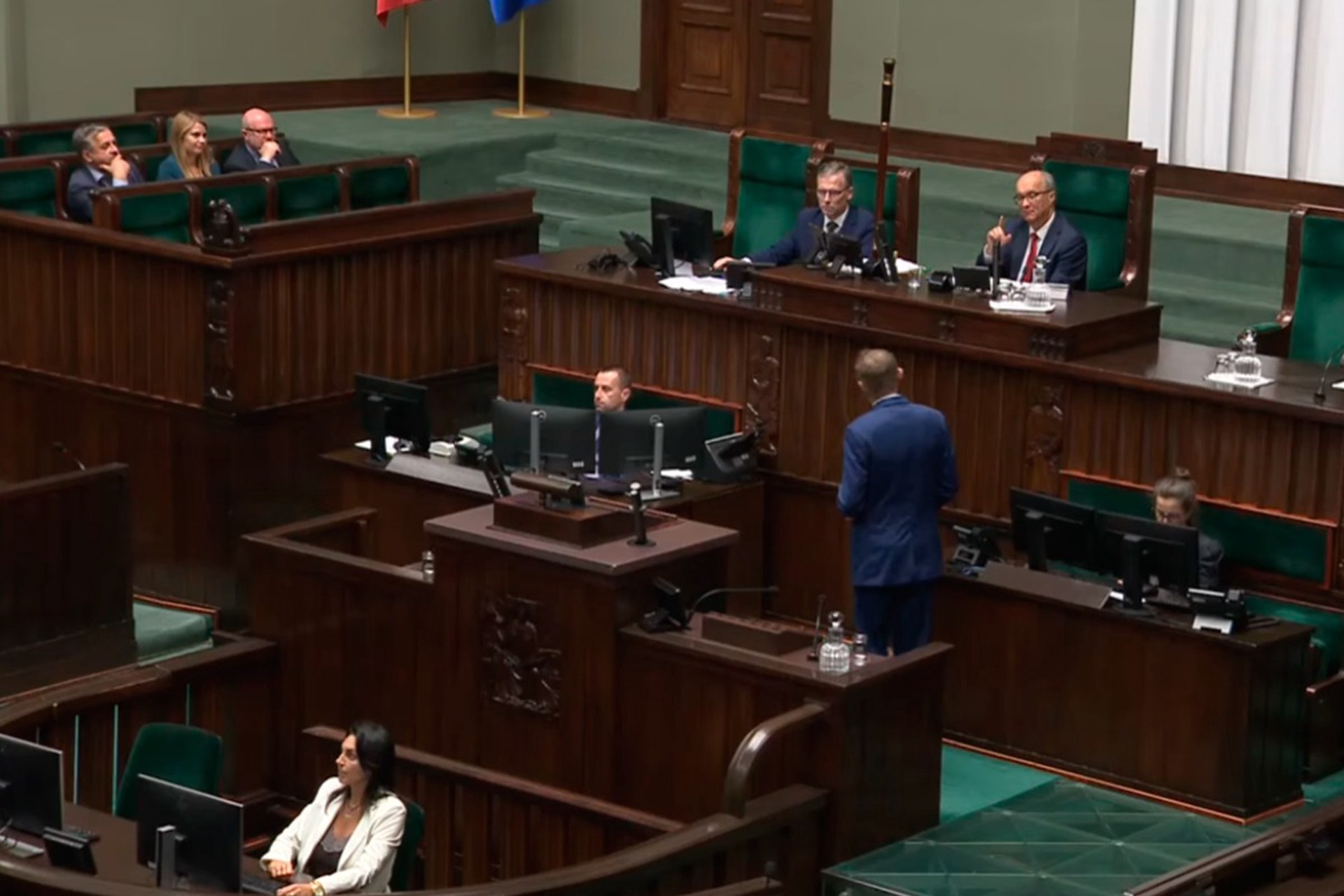 Сейм по лавкам: почему в польском парламенте не стали терпеть бандеровский лозунг