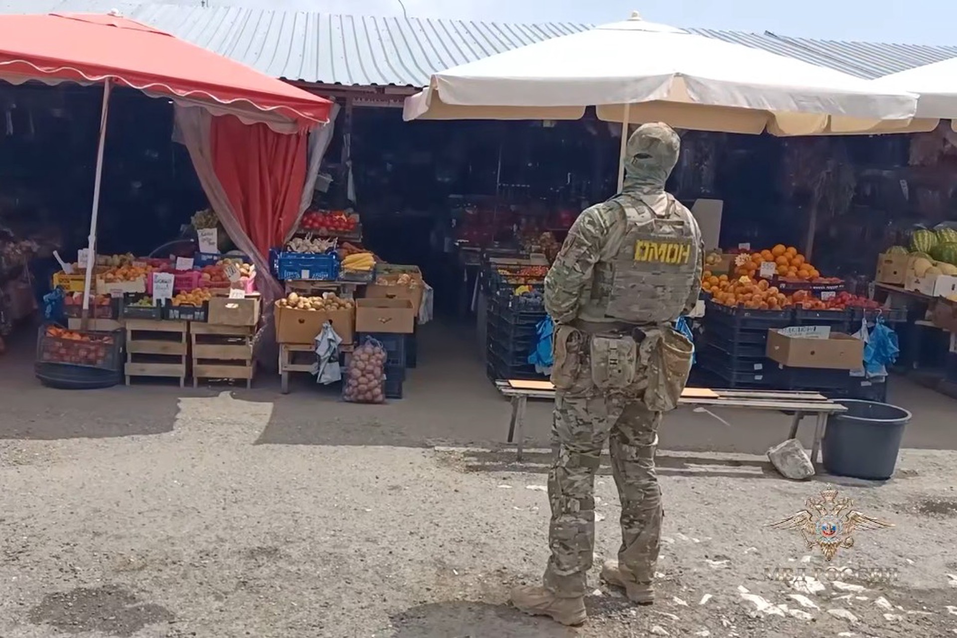 Полиция задержала продавцов паленой чачи в Сириусе
