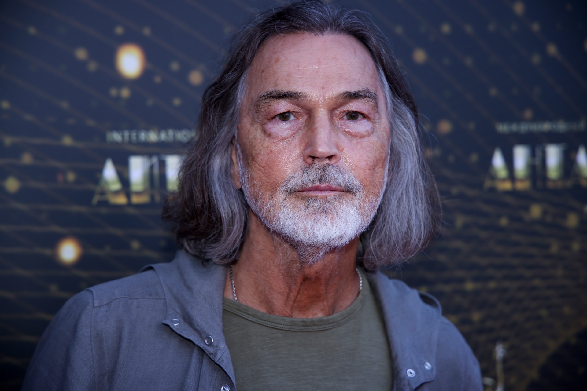 «Не могу сказать, что это шедевр»: Сафронов оценил дорогостоящие картины дочери Успенской