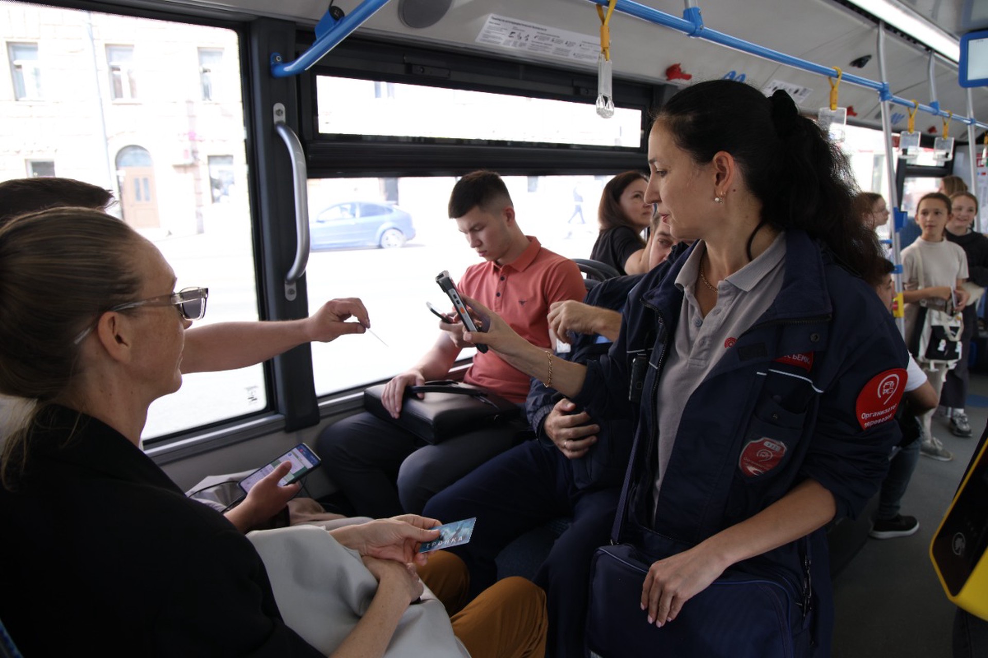 Депутат Госдумы предложила запретить высаживать пожилых людей из транспорта