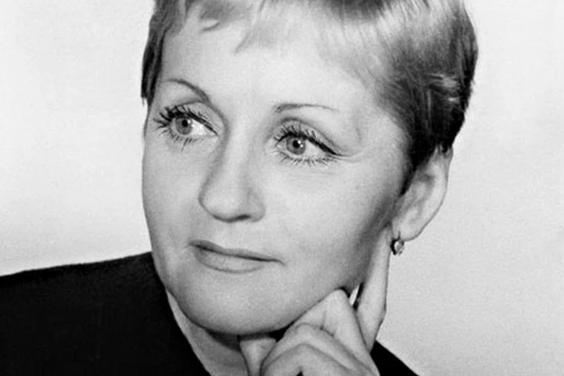 Бракованная жизнь: почему Клара Румянова не обрела личного счастья и ушла в муках
