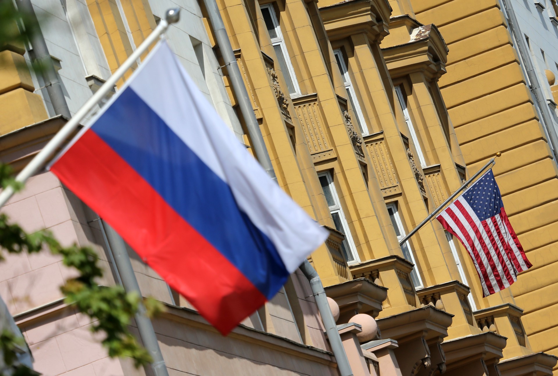 Морок волнуется: почему Запад накрыл информационный психоз в преддверии саммита на Аляске