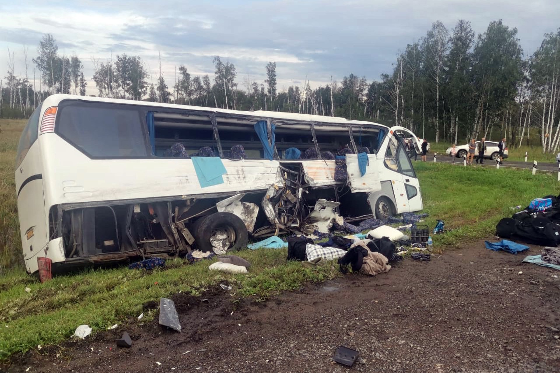 Автобус с футболистами из Тюмени попал в ДТП под Омском