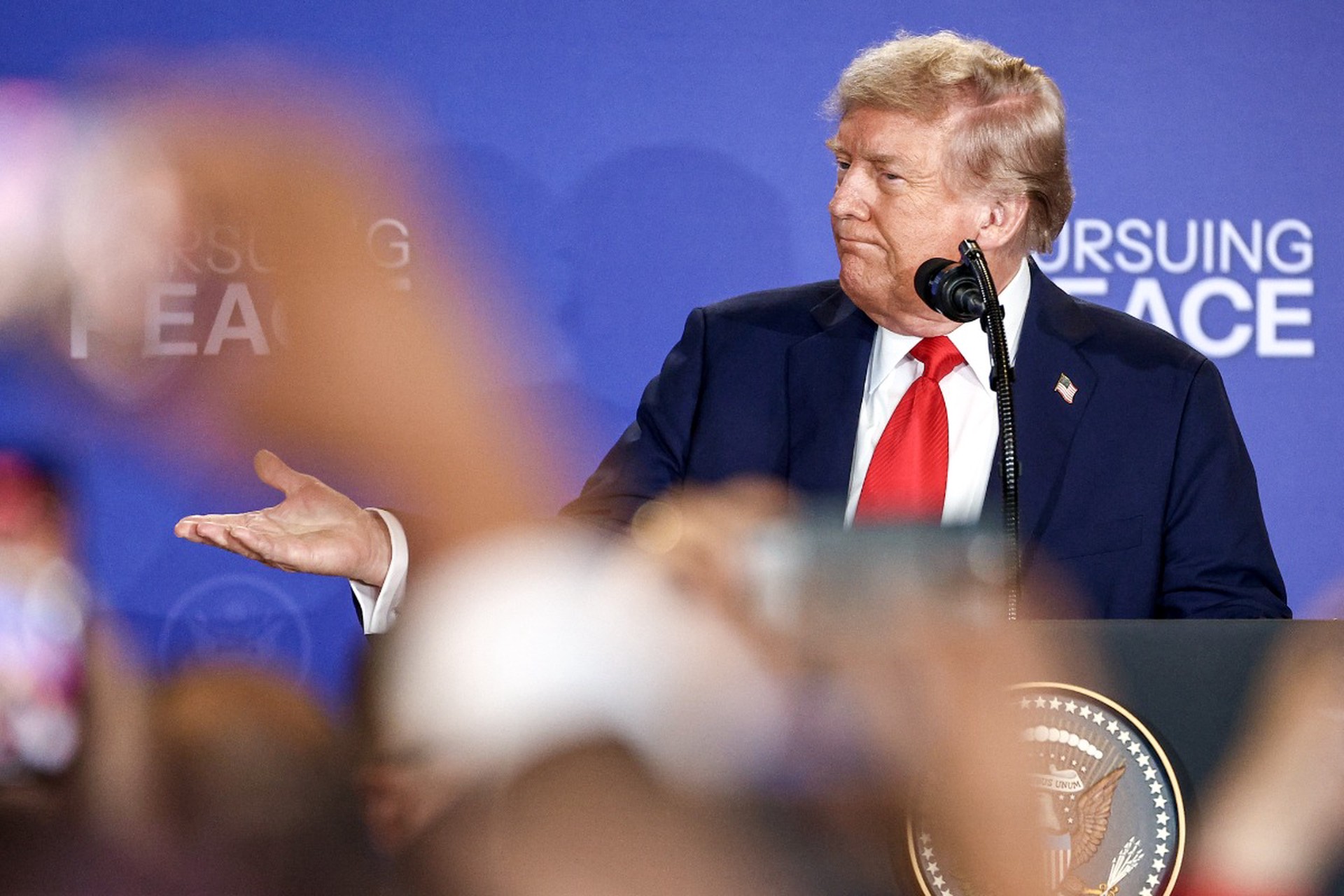 Трамп: Существует высокая вероятность достижения мира на Украине