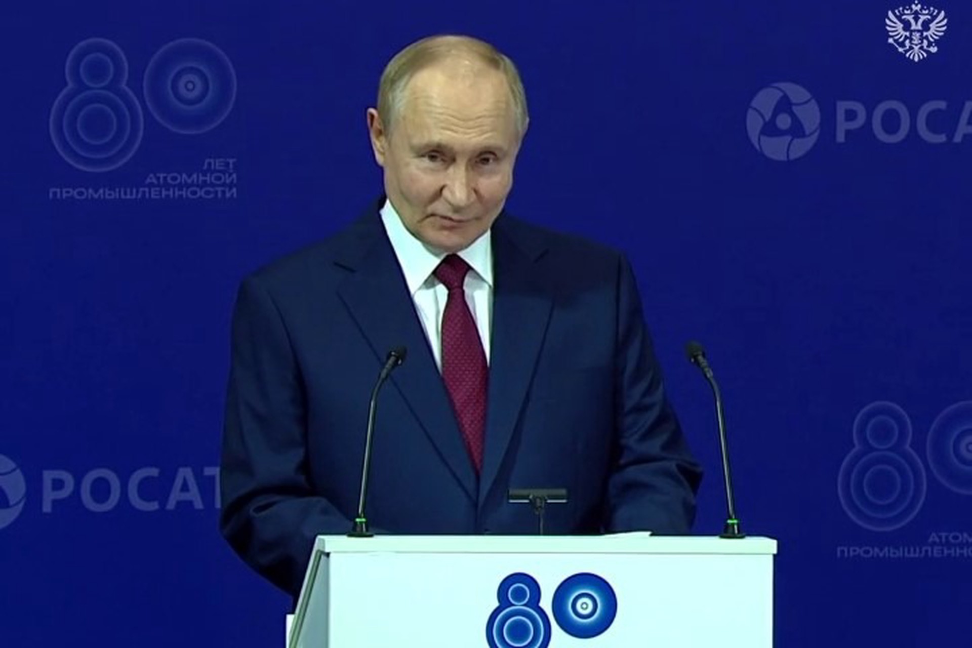 Путина удивила должность девушки, которую он принял за школьницу