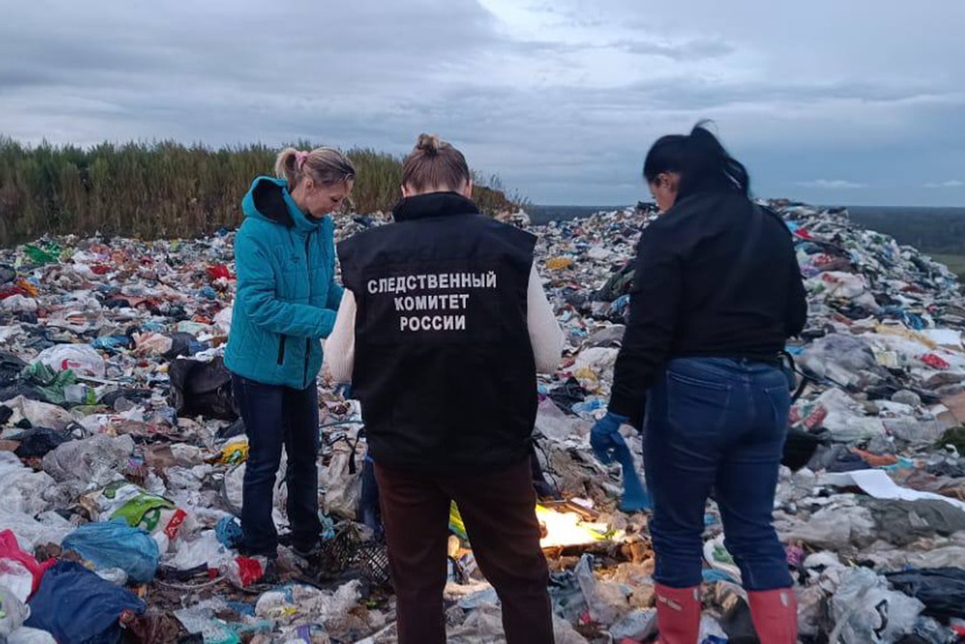 Тело младенца найдено на свалке в Ленобласти