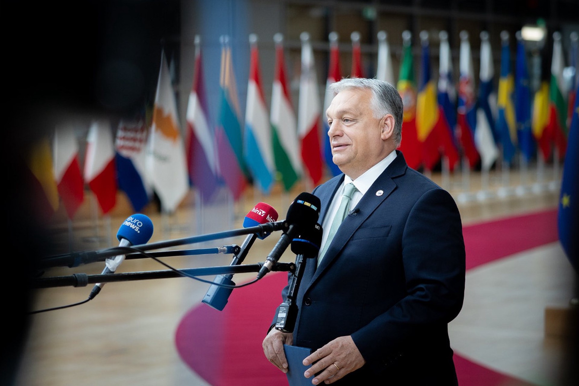 Орбан утверждает, что ЕС не следует бояться России