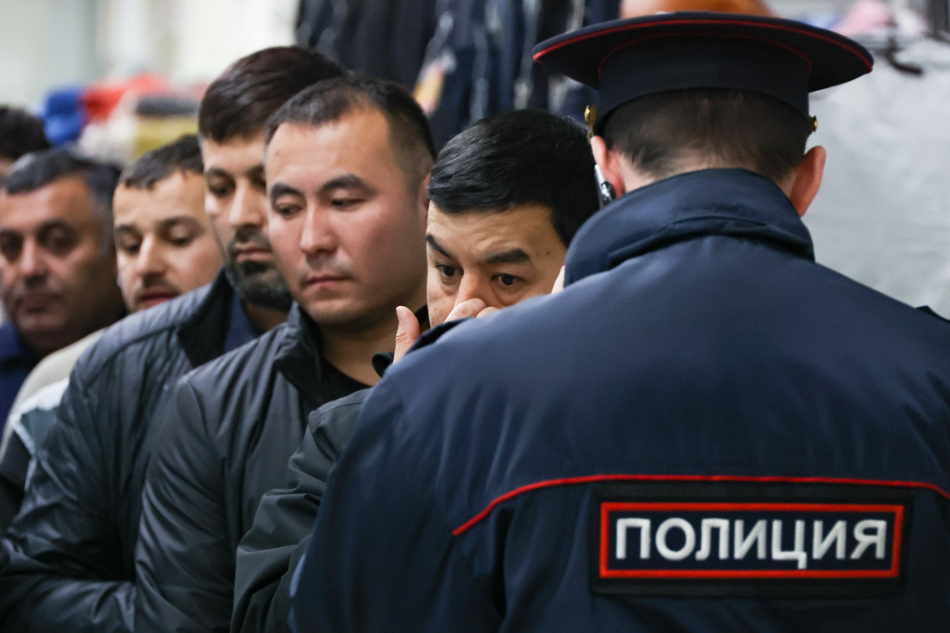 «Чувствительная сфера»: Путин призвал власти не делать вид, что проблем с миграцией нет