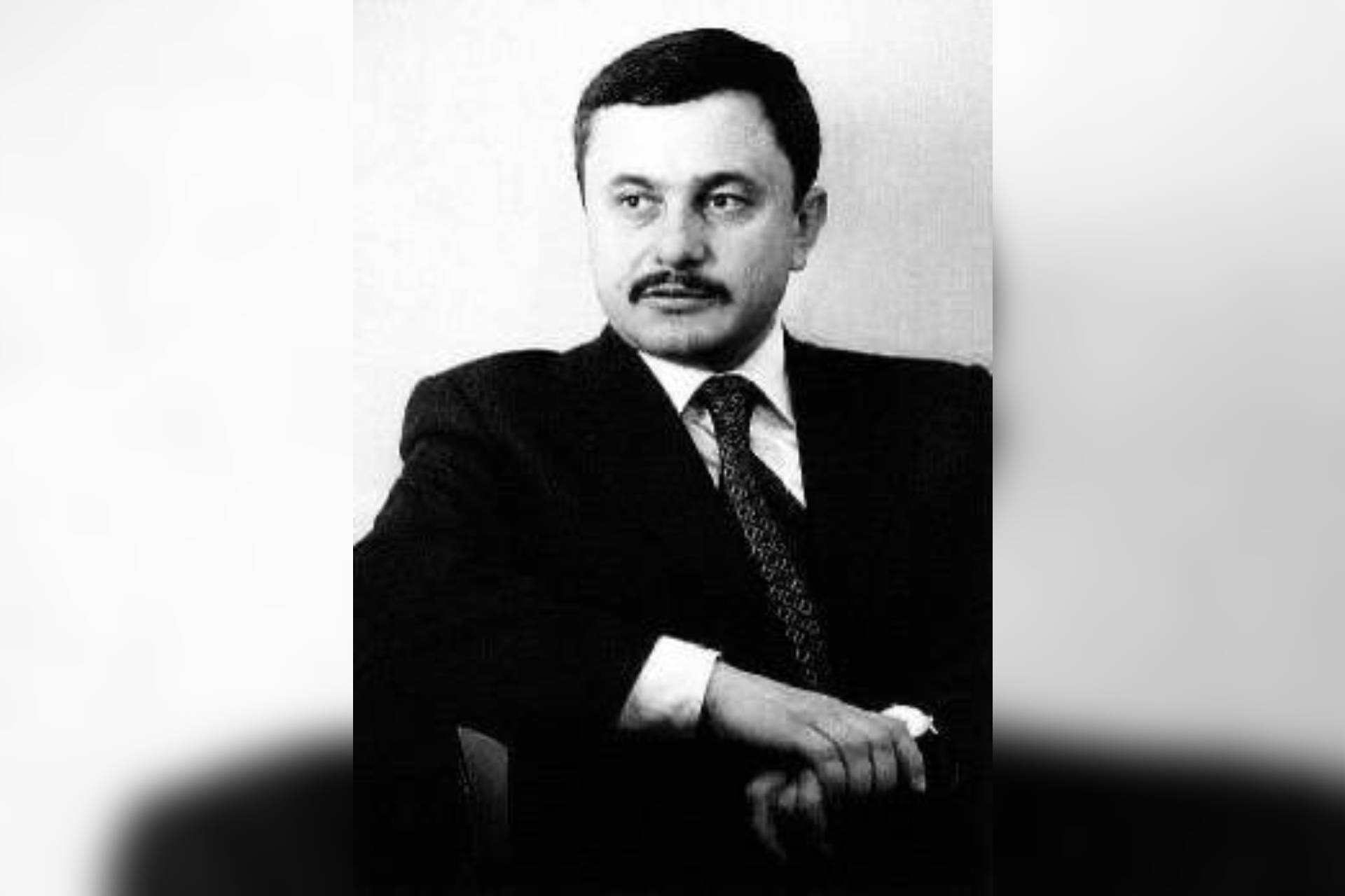 Умер бывший губернатор Новгородской области Прусак