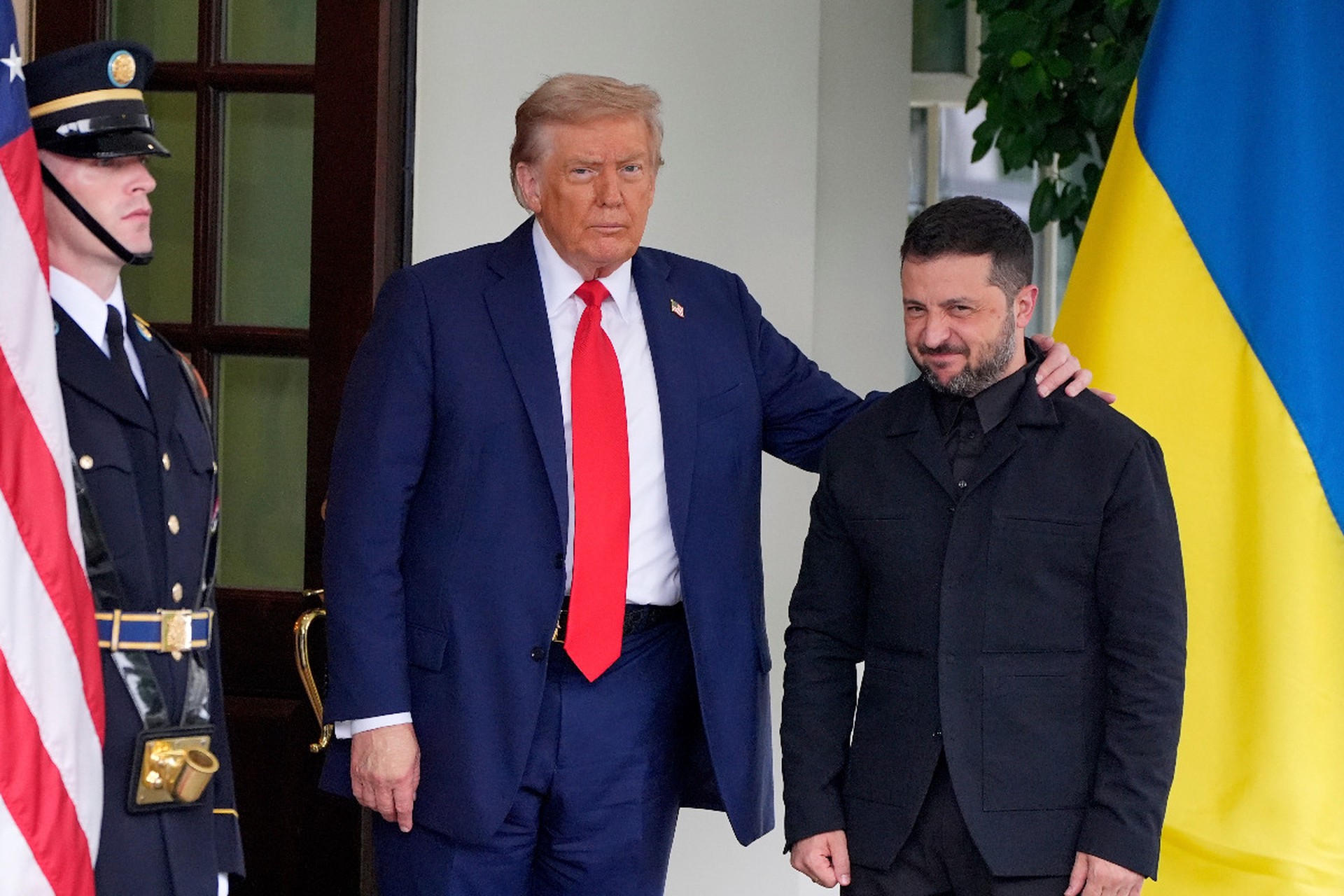 Миф во всем мире: почему Трамп стал угрожать Зеленскому санкциями против Украины