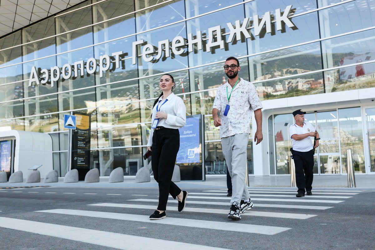 В Минтрансе рассказали о планах открыть южные аэропорты после Геленджика
