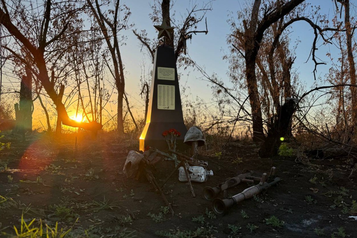 Батальон «Алга» установил обелиск в память погибших под Угледаром бойцов