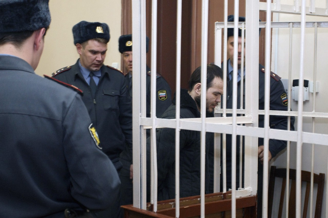 Насиловал и убивал школьниц: как «петербургский душитель» совершал страшные преступления