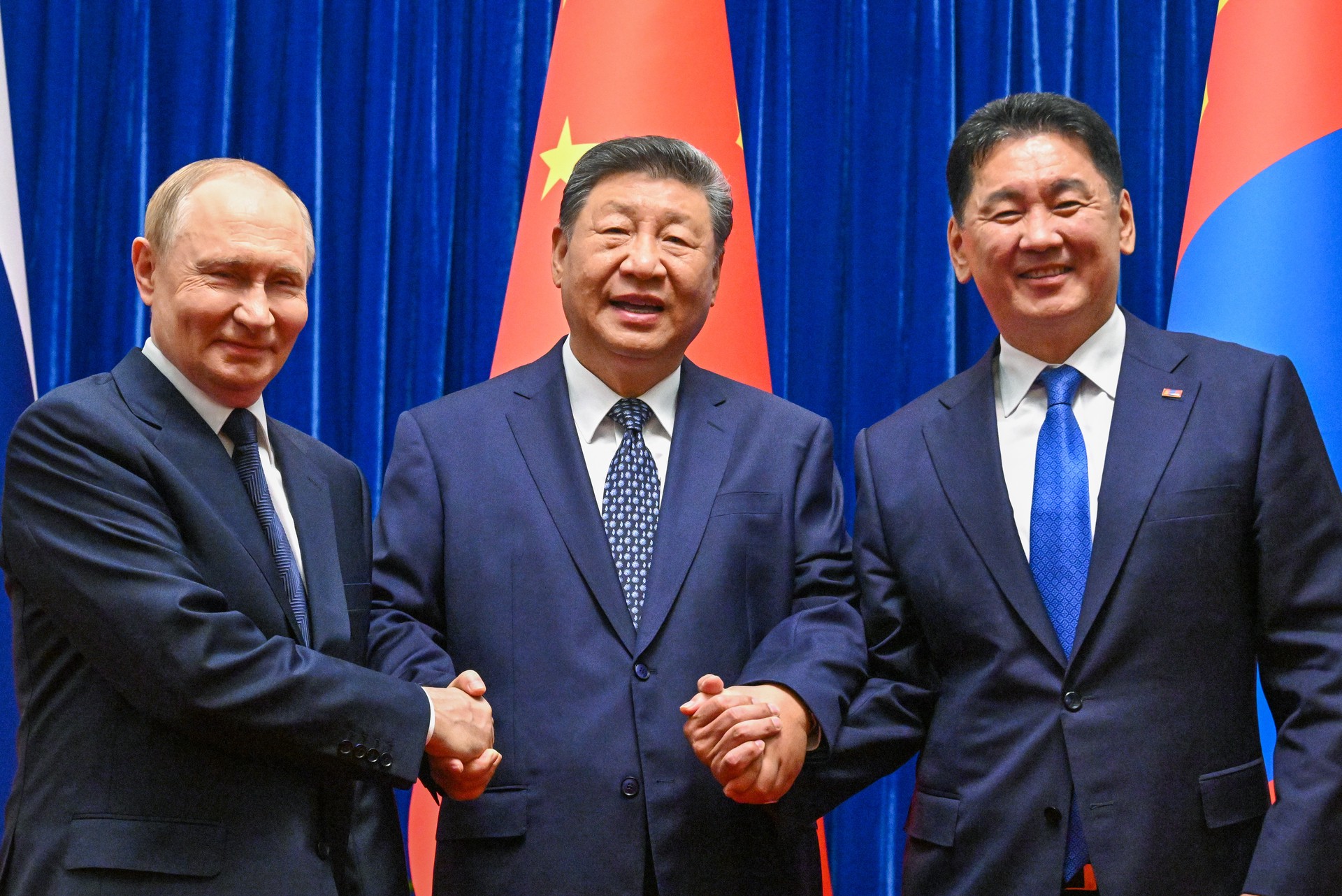 Владимир Путин встретился с главами Китая и Монголии в Пекине