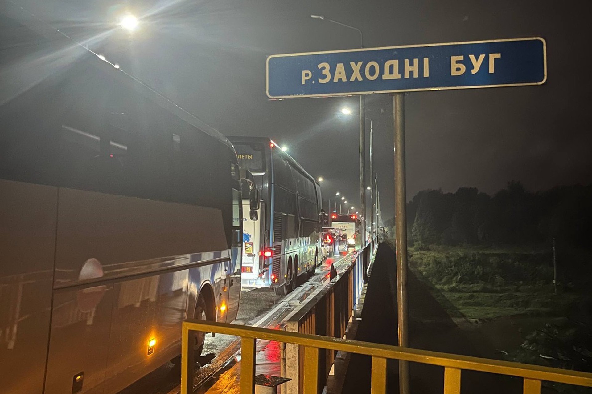 Польша выставила заграждения на границе с Белоруссией