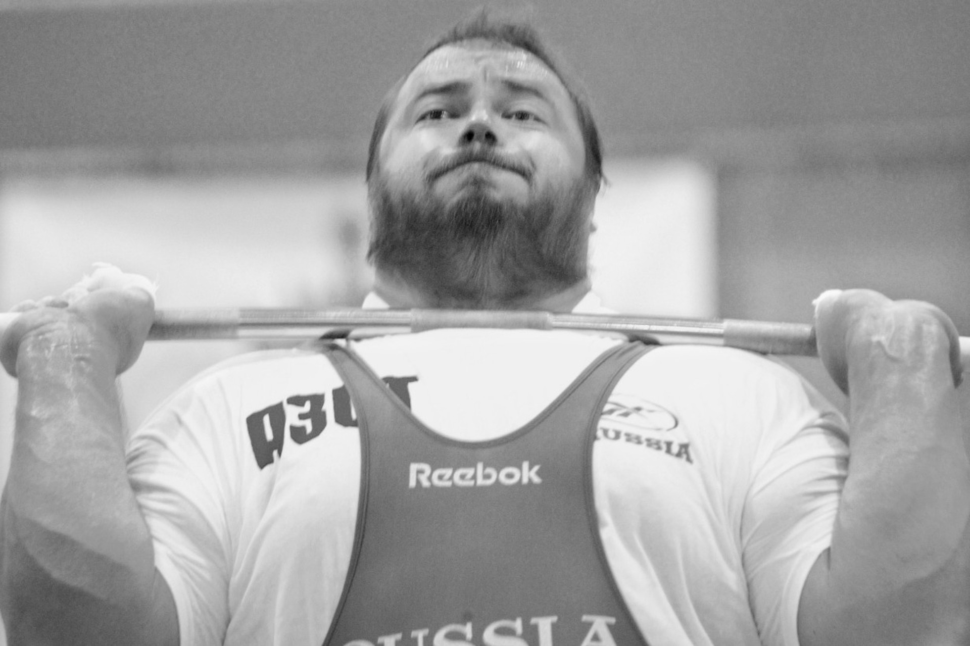 Умер олимпийский чемпион по тяжелой атлетике Чемеркин