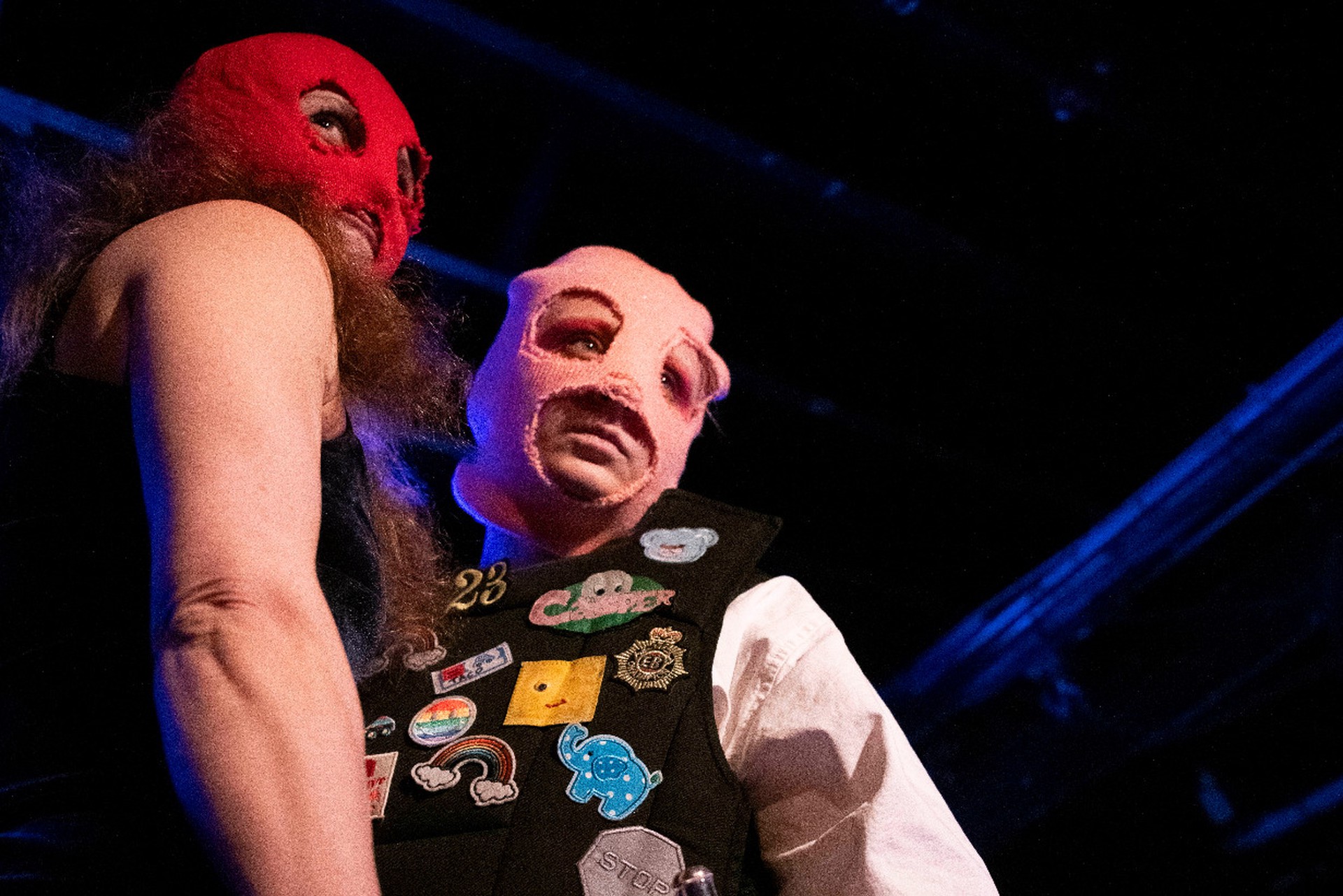 Участниц Pussy Riot заочно приговорили к тюремным срокам за фейки о ВС РФ